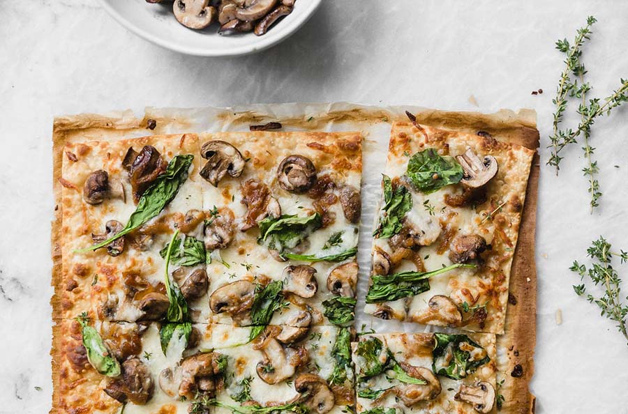 Pizza! Pizza! Basil, Onion & Spinach Supreme