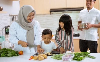 Enjoy the Benefits of Cooking as a Family